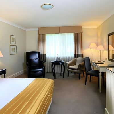 Deluxe Double Room Macdonald Berystede Hotel and Spa Promo Code