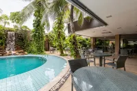 Amazon Plaza Hotel