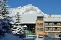Douglas Fir Resort & Chalets