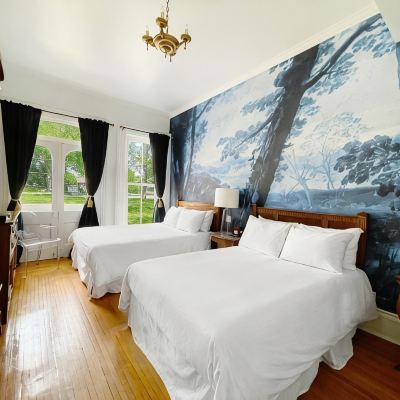 Premium Quadruple Room Merrill House Promo Code