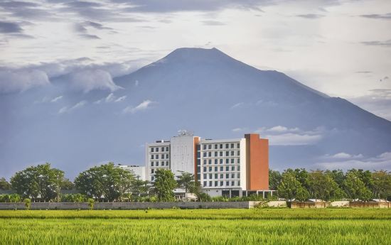 Braling Grand Hotel Purbalingga, Azana Hotels Collection