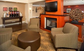 Hampton Inn & Suites Pittsburgh-Meadow Lands