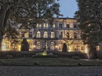 Van der Valk Hotel Bloemendal โรงแรมใน