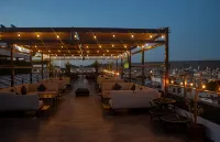 Hotel Grand One Plaza