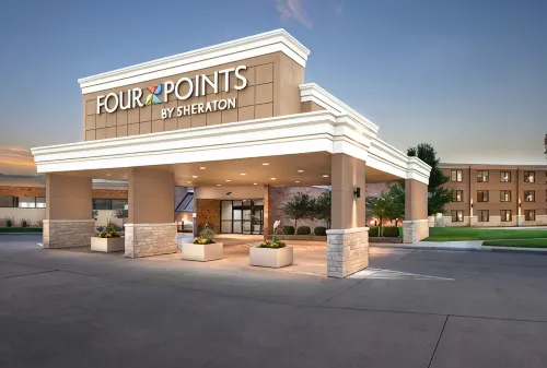 DoubleTree by Hilton Manhattan, KS