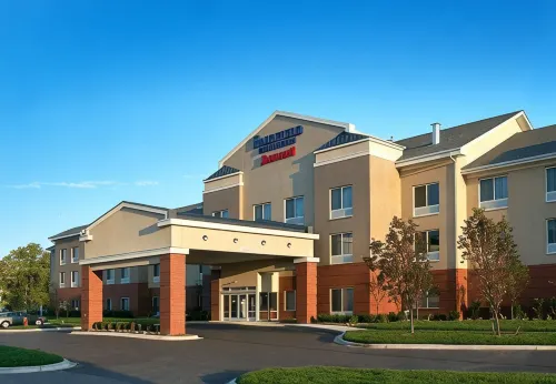 Fairfield Inn & Suites Detroit Metro Airport Romulus