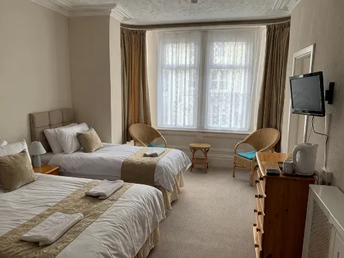 Sharn Bek Hotel