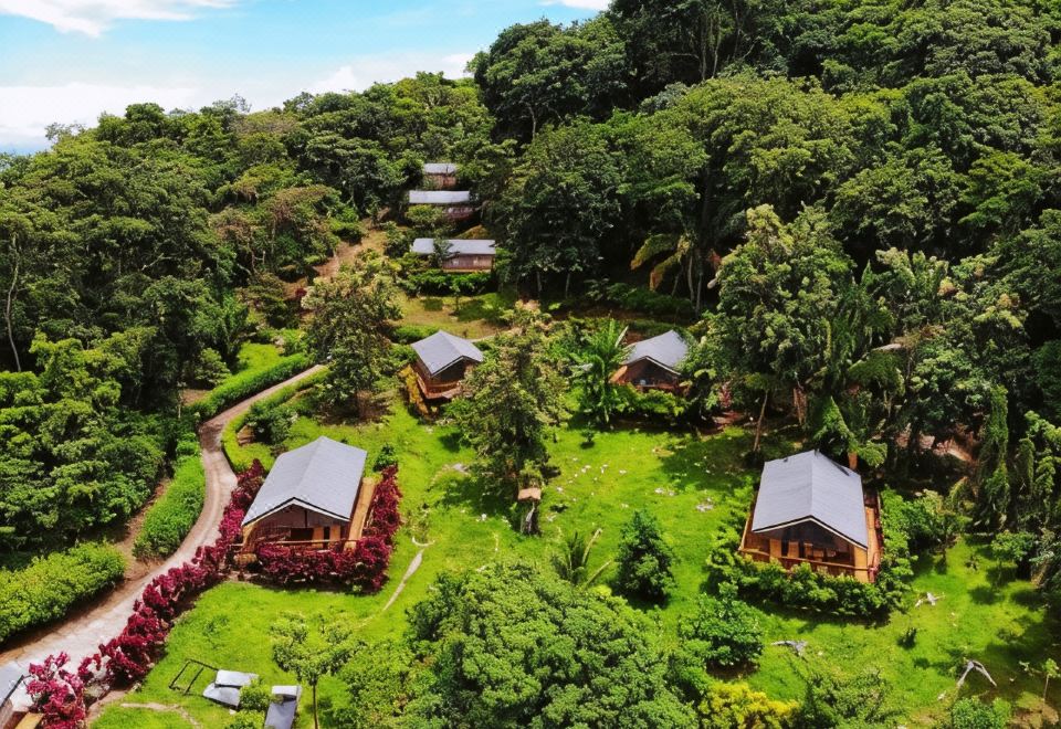 Hotel Isla Chiquita Glamping Hotel, Exterior, Hotel Exterior