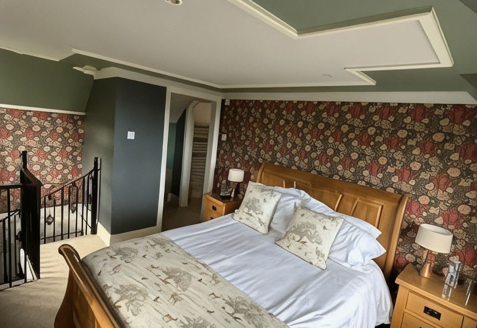 Bryn Goleu Bed & Breakfast King Suite with Sea View