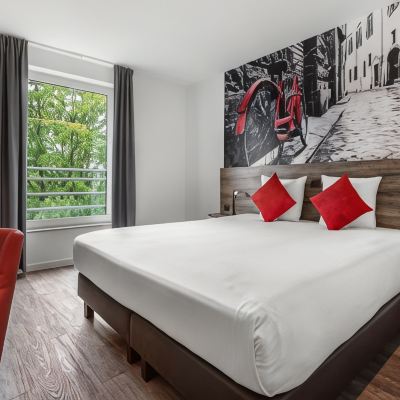 Comfort King Room Velotel Brugge Promo Code