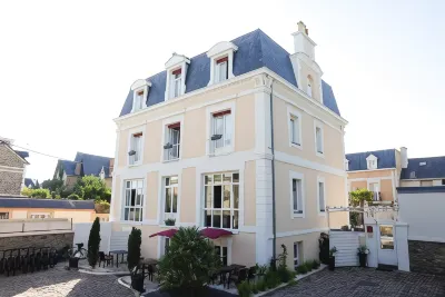 Hôtel la Villefromoy Отели в г. 