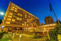 Hotel Aro Palace