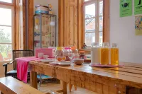 This Is Lisbon Hostel Hotele w: 