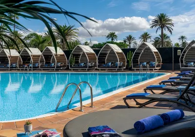 AxelBeach Maspalomas - Apartments and Lounge Club - Adults Only Hotels in 