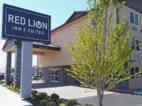 Red Lion Inn & Suites Everett Hotels in Everett
