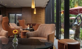 Mövenpick Hotel Münster am Aasee - Housity