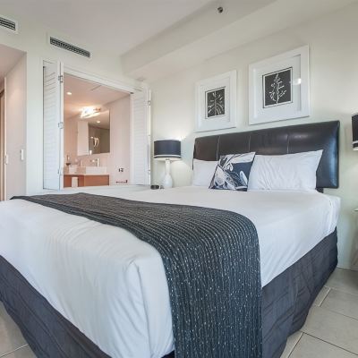 One-Bedroom Apartment Lanai Riverside Apartments Promo Code