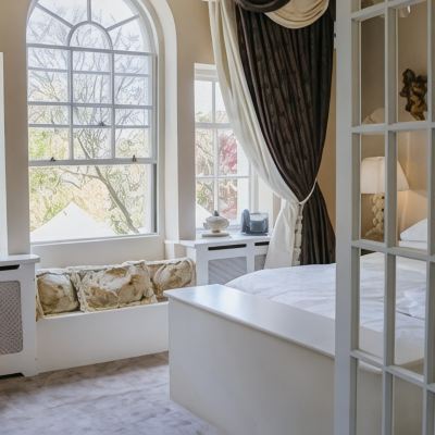 Suite Van Dyk by Wildes Promo Code