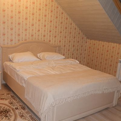 Mansard Standard Superior Barin Hotel Promo Code