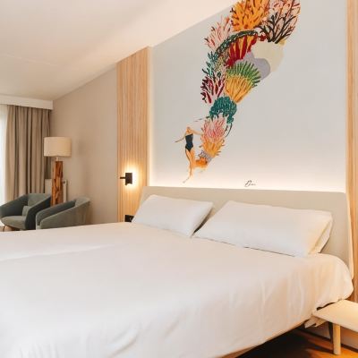 Hotel Room “Standard” Deluxe (No Pets Allowed) Hotel de Zeeuwse Stromen Promo Code