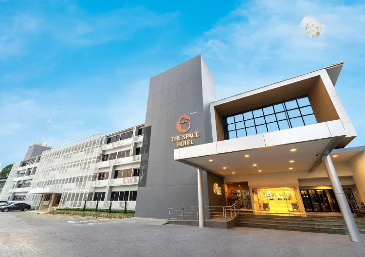 แฟมิลี่คลับสำหรับ 2 ท่าน