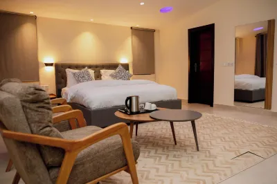 Momo's Guest House Hotels in 