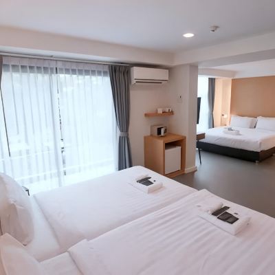 Quadruple Family Room ISTY HOTEL Promo Code