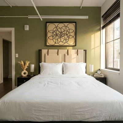Superior One-Bedroom Apartment Sonder Dovetail Promo Code