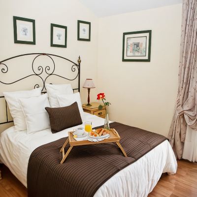 Deluxe One-Bedroom Apartment Fairways Club Promo Code