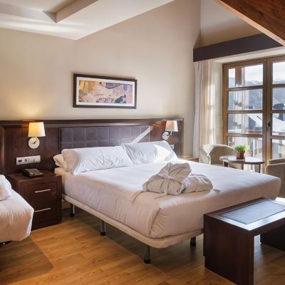 Mountain View Room Hotel Aragón Hills & Spa Promo Code