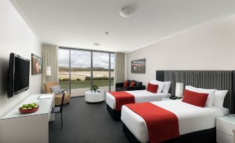 Rydges Mount Panorama Bathurst, an EVT hotel