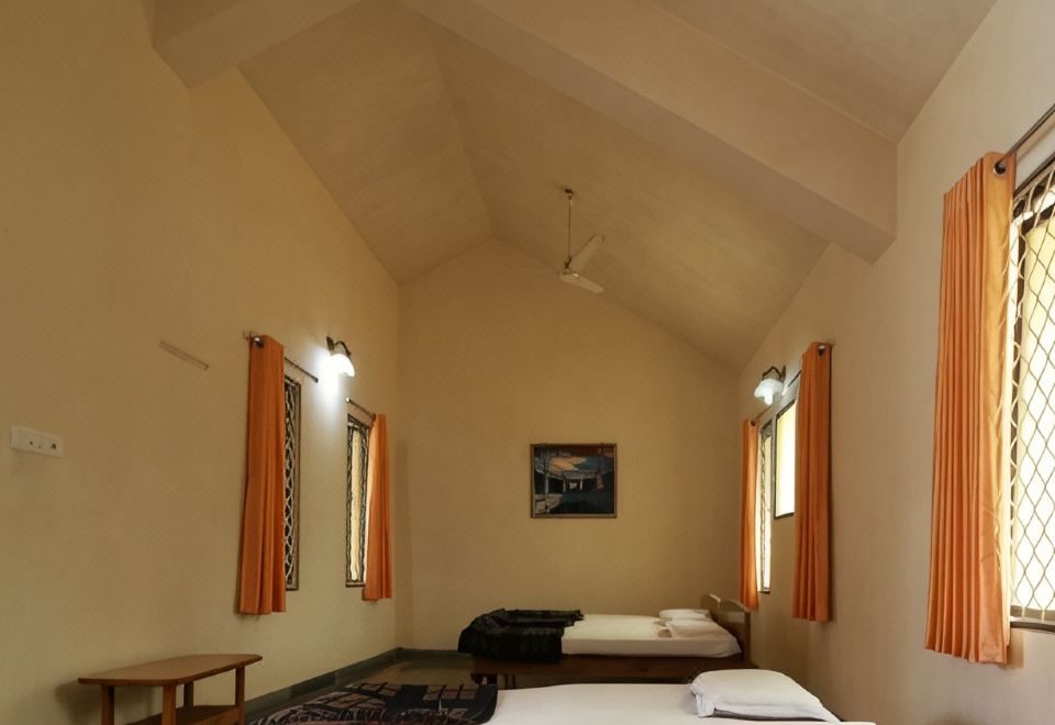 Hotel Narayan Sarovar - Housity