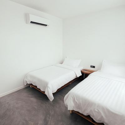 Bilik Kembar Mewah Kupon White Loft Hotel