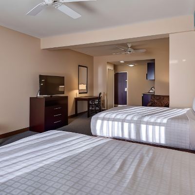 Suite-2 Queen Beds, Non-Smoking, Sofabed, Sitting Area, Microwave and Refrigerator, Wi-Fi