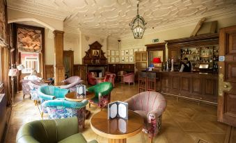 Pendley Manor - Housity