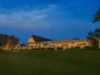 Taal Vista Hotel Отели в г. 