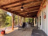 Charming 1-bdrm, lake cottage-close to the Arc Encounter