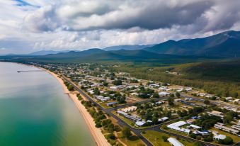 Cardwell Beachcomber Motel & Tourist Park