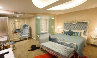 Maison Boutique Theme Hotel Kuala Lumpur by Swing & Pillows