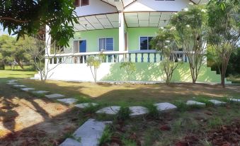 T and T House - Housity