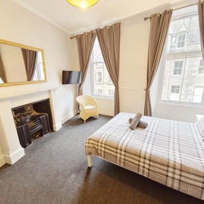 Double Room With Shared Bathroom