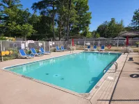 Wasaga Beach Inn and Cottages