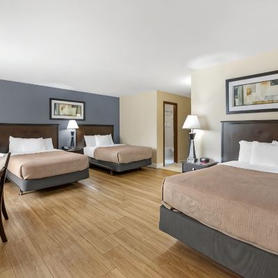 3 Double Beds Nonsmoking Upgrade Quality Inn Niagara Falls Promo Code