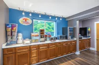 Super 8 by Wyndham Chattanooga Lookout Mountain TN