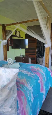 Majestic views  of Pitons, Caribbean sea, amazing sunsets right from your room Hotel di 