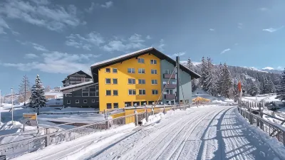 Hotel Basekamp Katschberg Hotels in 