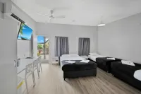 Ned Kelly's Motel Hotele w: 