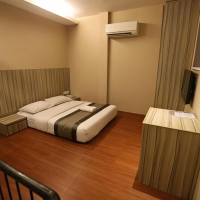 Suite Dupleks Queen Kupon Kota Heritage Hotel