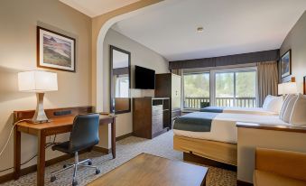 The Pine Lodge on Whitefish River, Ascend Hotel Collection