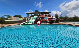 Uva Meridian Bay Resort & Spa - Housity